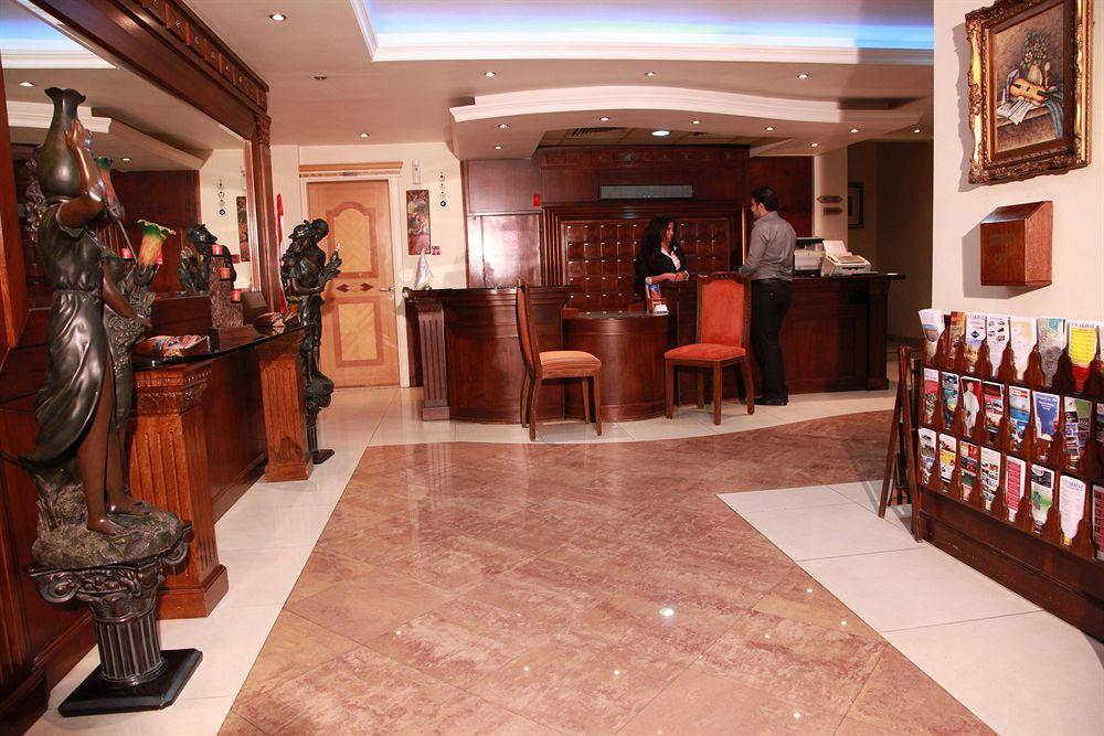 Elysee Residence Beirut Bagian luar foto