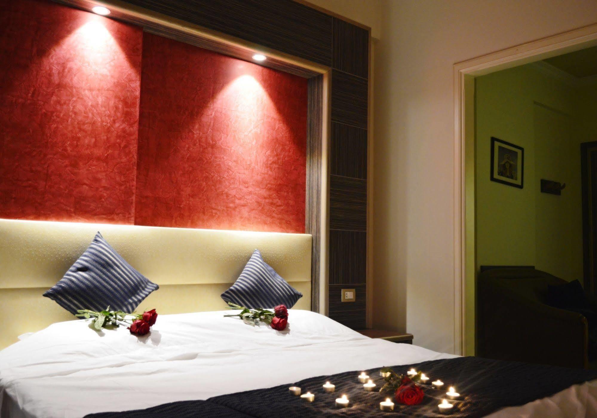 Elysee Residence Beirut Bagian luar foto